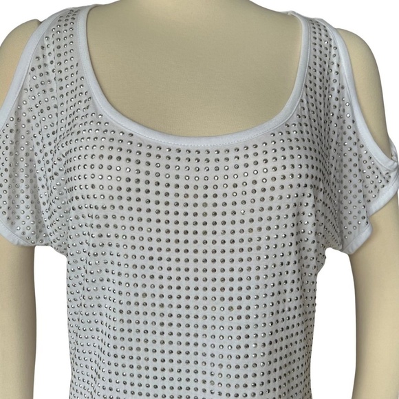 INC International Concepts White Cold Shoulder Tank W/Silver Grommets Sz M NWOT - Picture 3 of 11